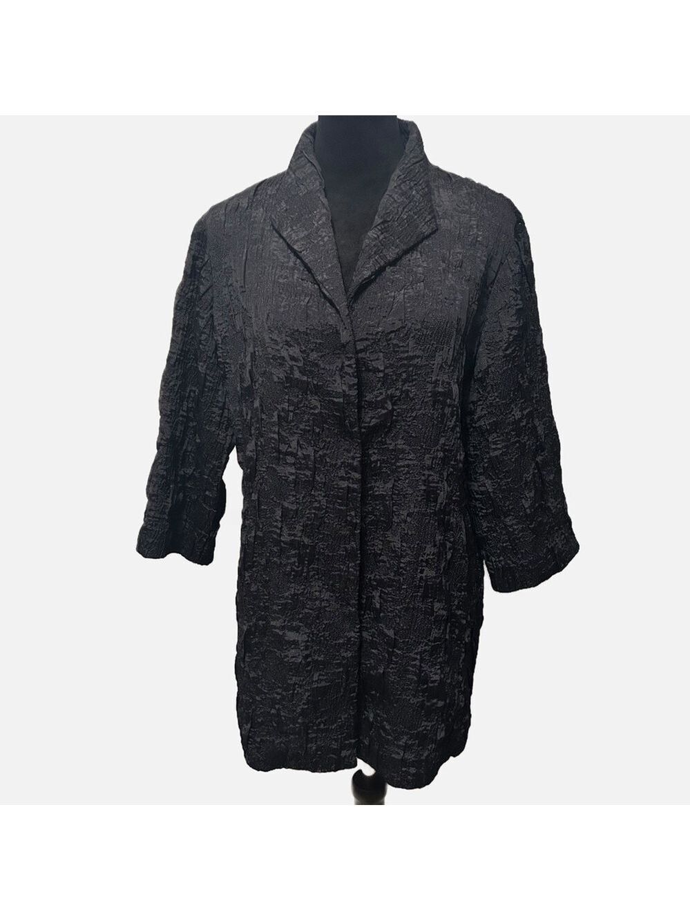 Eileen Fisher Women’s Jacket Medium Textured Snap Closure Lagenlook Black Office